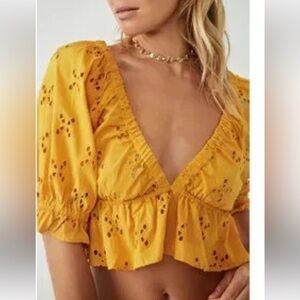 NWT Free People Gardeina Eyelet crop top in 
Mustard golden girl size small